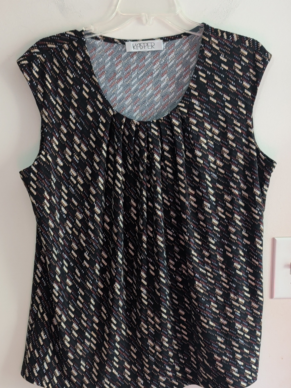 Kasper Black Multicolor Patterned Pleated Scoop Neck Camisole